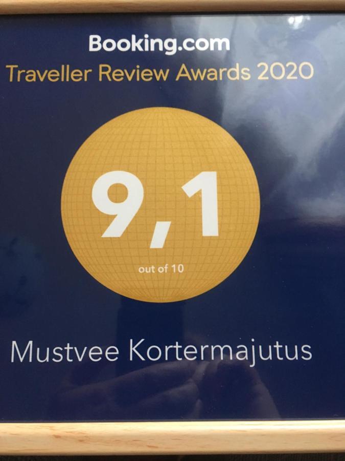 Mustvee Kortermajutus Exteriör bild